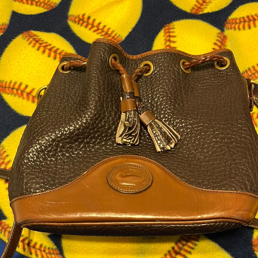 Dooney and bourke purse